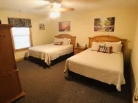 Briarstone Lodge Condo 13D by Eden Crest