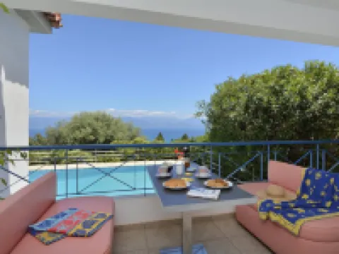 Villa Calliope Kalamaki Hotels in Petalidi