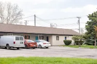 Cozy Stay in Brownstown w/ Wi-fi & Streaming TV