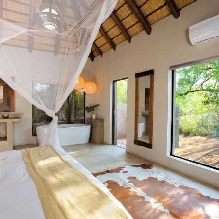 Kubu Bush Lodge