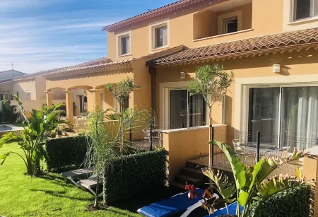 Lou Meinado, un Concept "comme à l'hôtel" Отели в г. Сен-Мартен-де-Кро