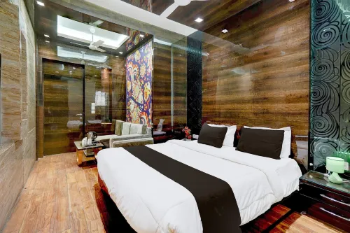 Modern Comfort Stays at Swarop Nagar Kanpur Hotels in New Kanpur City