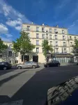 Hotel de l'Europe Pantin Hotel dekat Theatre Zingaro
