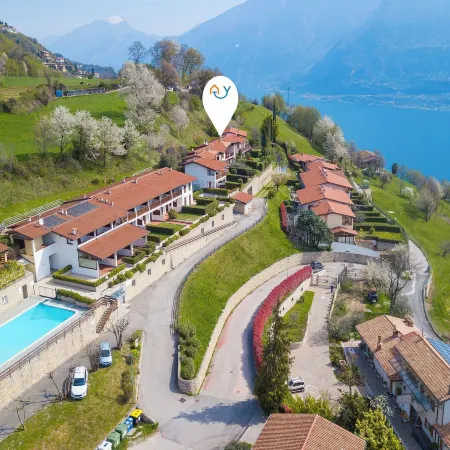 Balcone Sul Lago - Happy Rentals