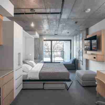 Boxotel Montreal Rooms