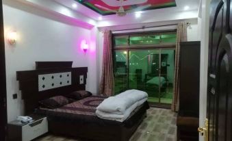 Abshar Hotel