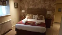 Crown Inn at Tolldown Hotels in Yate