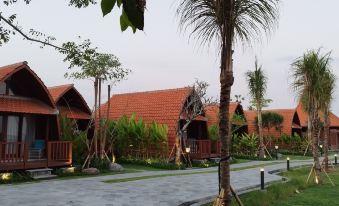 Love Without Boundaries Num9842