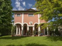 Villa Matildis Hotels in Modena