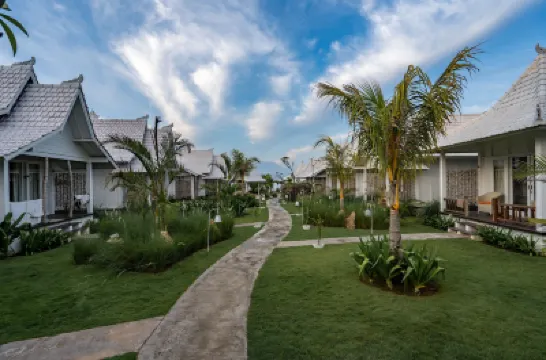 โรงแรมพาอุส ปูติห์ โรงแรมใกล้หาด Tamarind