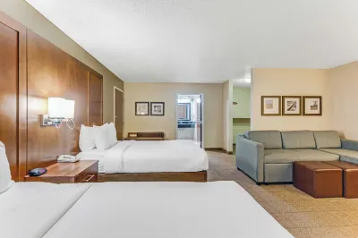 Comfort Suites Huntsville MidCity District at Research Park فنادق في هانتسفيل