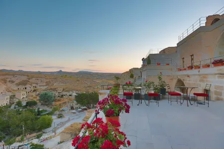 Fairyland Cave Hotel Отели в г. Cavusin