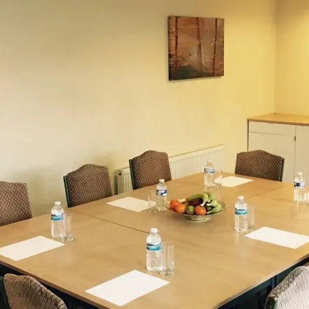 Stockwood Hotel - Luton Airport