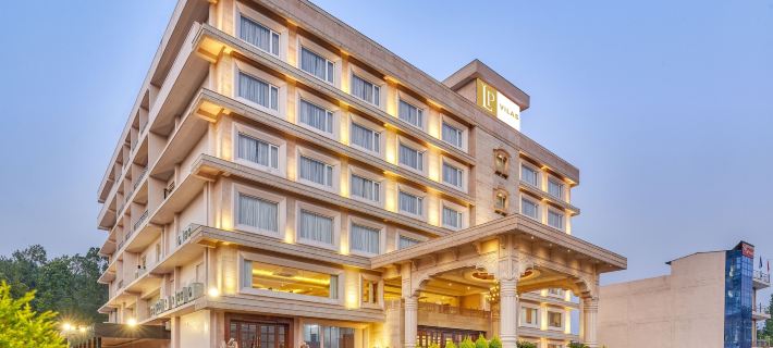 LP Vilas Hoteles en Dehradun