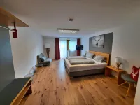 Landhotel und Restaurant Albrecht Hotels in der Nähe von Lidl