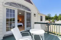 Wagon Wheel Motel