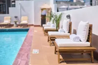 SoMa House – No Resort Fee - Pool