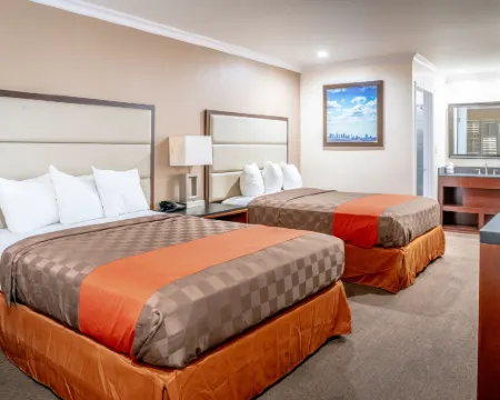 เกตเวย์ อินน์ การ์เดนา โรงแรมในกาดินา