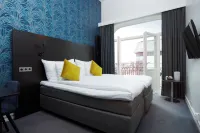 Home Hotel Plaza Hotels near Statyn Sola i Karlstad