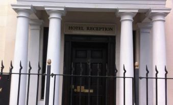 Georgian House Hotel