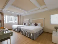 Dyn Opera Hotel Hotels near Vincom Center