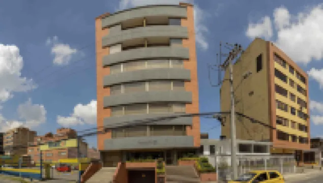 ホテルコンフォート80ゾナローザ チャピネロ周辺のホテル