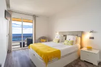 Monumental Apartment