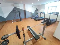 Emilia Hotel by Amazing - Palembang - Gym