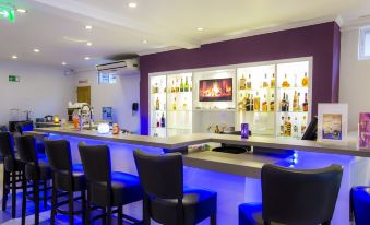 Q-Inn Boutique Hotel
