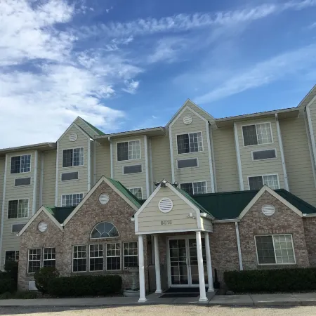 Microtel Inn & Suites by Wyndham Indianapolis Airport