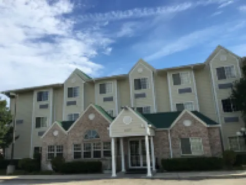 Microtel Inn & Suites by Wyndham Indianapolis Airport