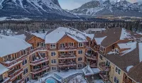 Falcon Crest Lodge by Clique Hotel in zona Canmore Museum & Geoscience Centre