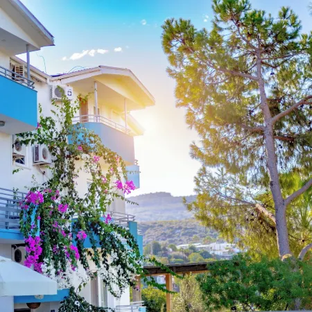 Golden Lighthouse Hotel