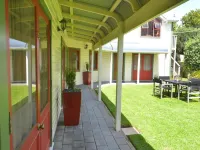 Ducks & Drakes Boutique Motel & Backpackers Hotels in New Plymouth