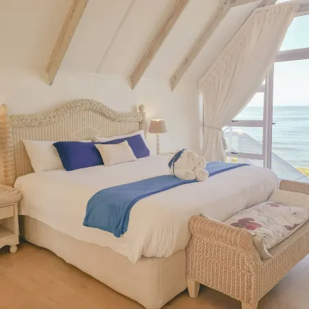 Whales Way Ocean Retreat