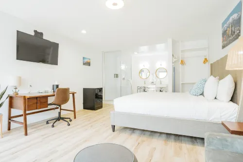 The Belmont Shore Inn Hotels in Seal Beach