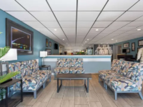 ลากินตา อินน์ บายวินด์แฮม โคโค่บีช-พอร์ตคานาเวอรัล โรงแรมในโคโค่บีช