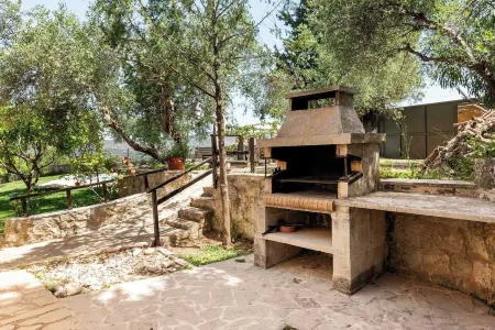 Villa Aloni Отели в г. Almyrida