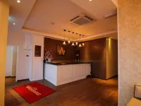 آرت كوتيدج بوتيك هوتل Hotels near مابس بيراك