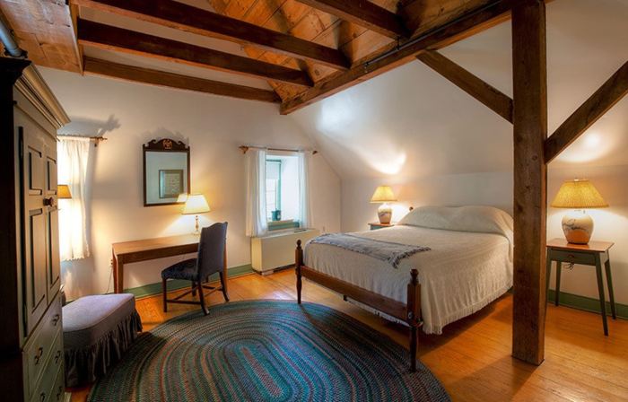 Inn at Millrace Pond