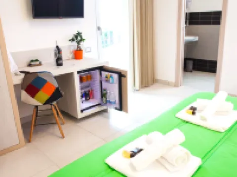 Il Gallo Con Gli Stivali Hotels in Termoli