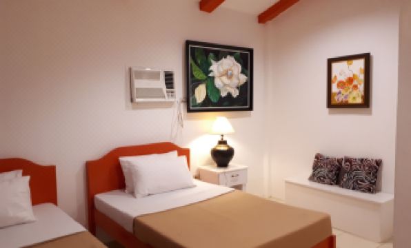 La Vida Hostel Samal Island