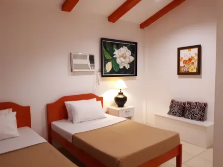 La Vida Hostel Samal Island