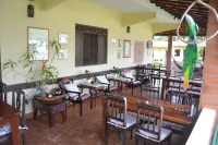 호텔 포우사다 란초 펀도 카마사리 호텔