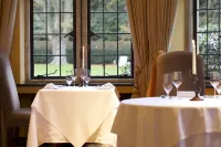 The Hare & Hounds Hotel Hotels in Westonbirt with Lasborough