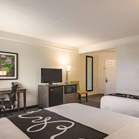 La Quinta Inn & Suites by Wyndham Oklahoma City Norman