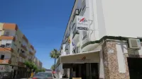 Hostal Barbate Отели рядом с достопримечательностью «Punta Paloma»
