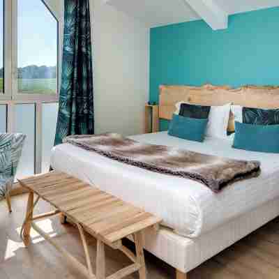 Logis Hôtel Pey la Tour Rooms