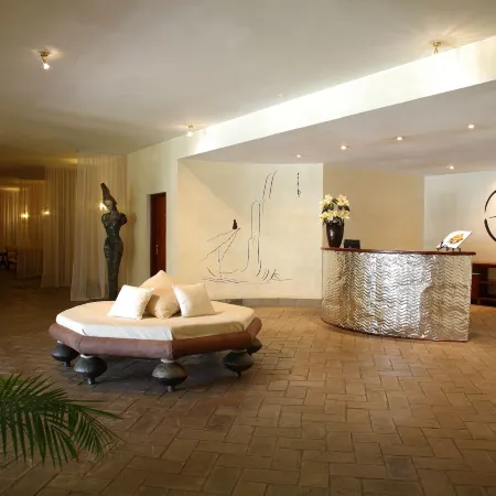 Billionaire Resort & Retreat