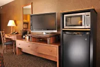 Cedar Creek Hotel Wausau - Rothschild Hotels in Rib Mountain
